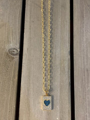 16" Gold Chain w Bling Pendant